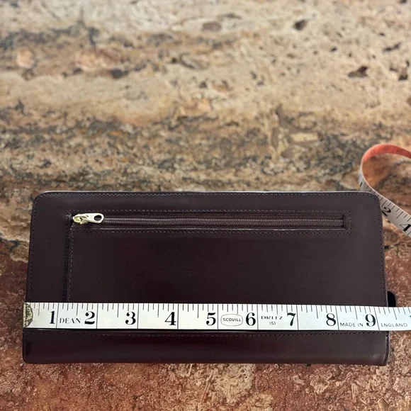 COACH Zip Around Wallet 9 1/2” by 4 1/2” - Picture 14 of 16